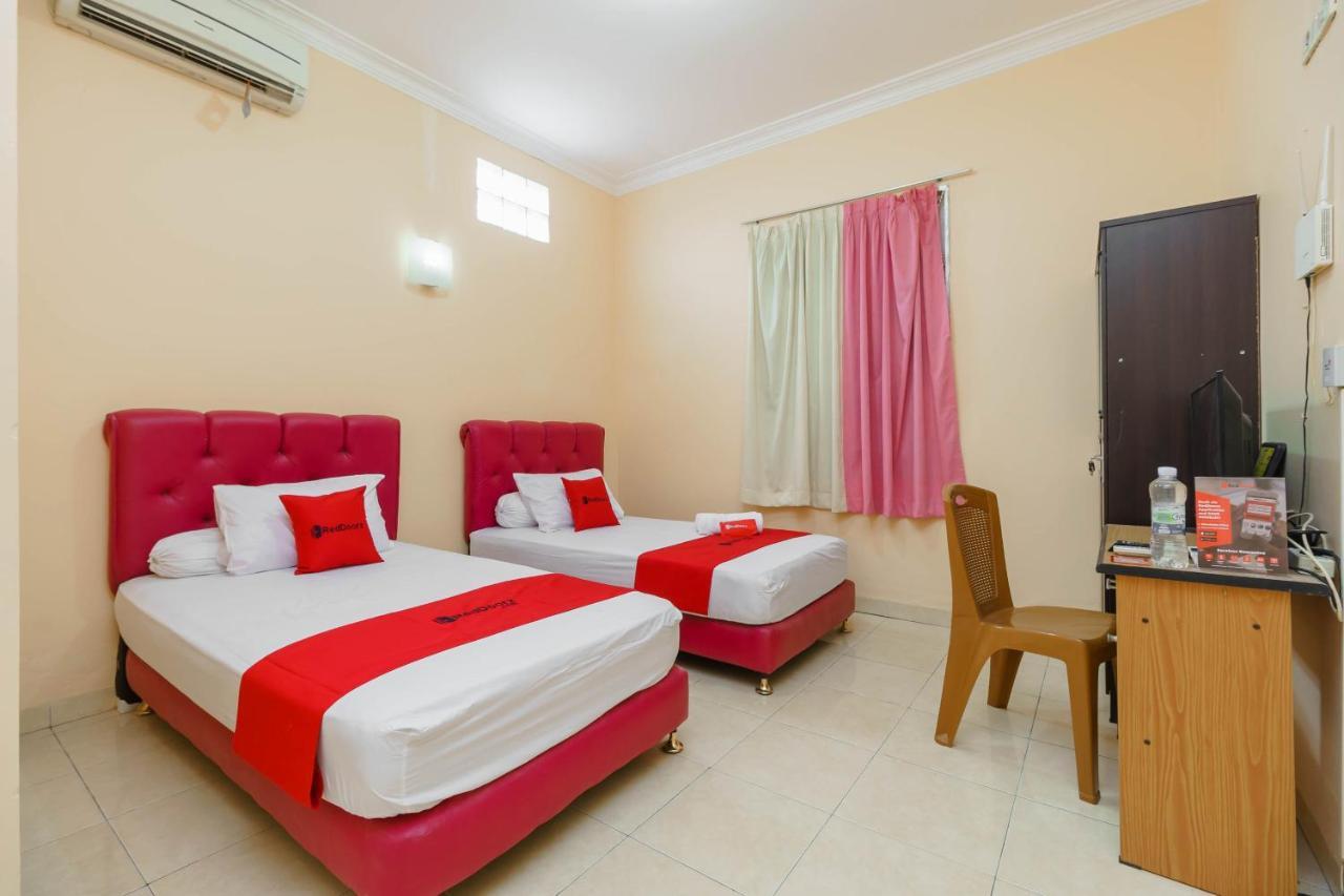Reddoorz Syariah Near Palembang Square Mall 3 Kültér fotó